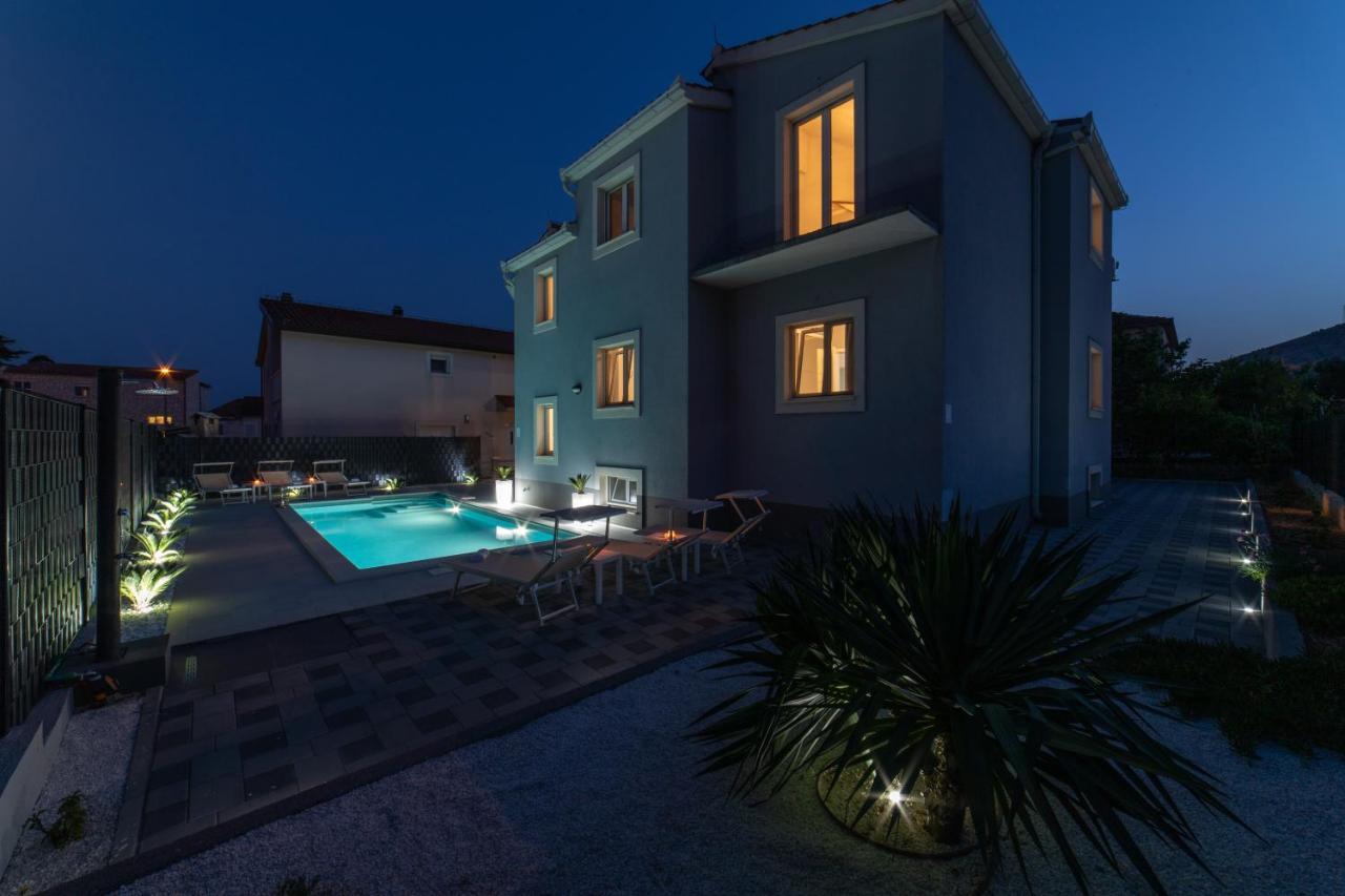 Villa Ban Trogir Bagian luar foto