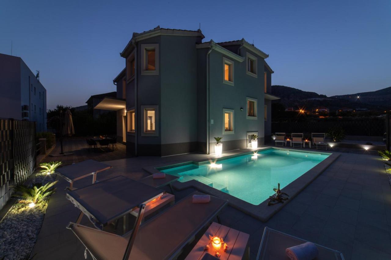 Villa Ban Trogir Bagian luar foto