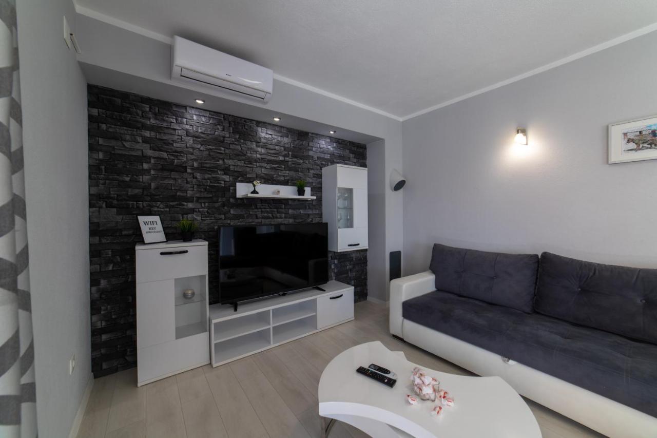 Villa Ban Trogir Bagian luar foto