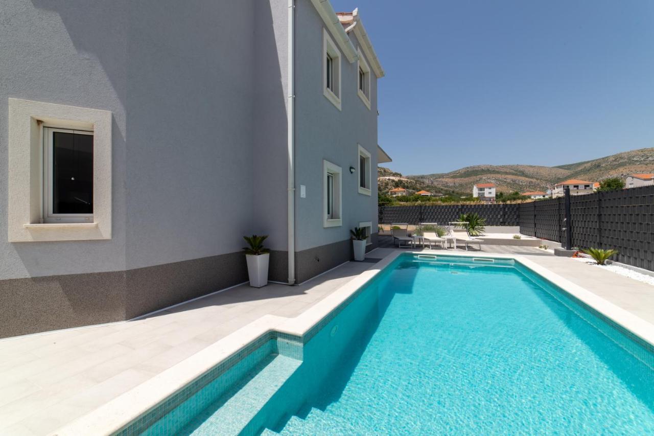 Villa Ban Trogir Bagian luar foto